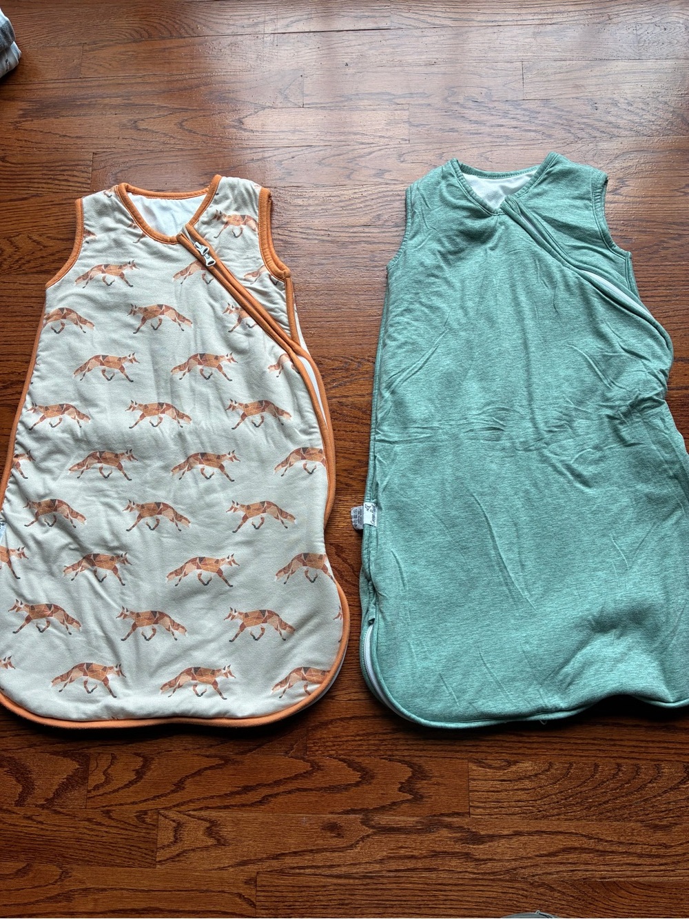 Copper Pearl Lot of 2 Sleep Sacks 0-6 months green Fox Swift